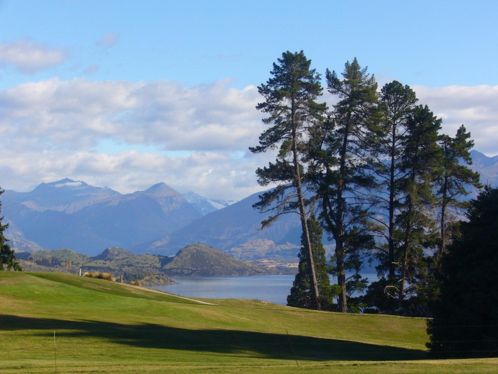 Golfcourse Road Chalets And Lodge Wanaka Exteriör bild